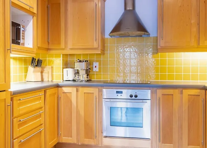 Апартаменты Guestready - Stylish Living In *