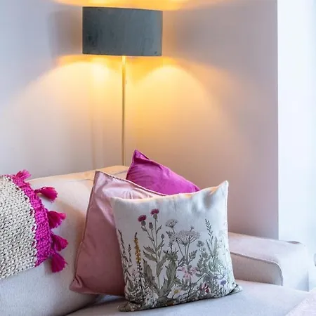 Guestready - Stylish Living In Apartman